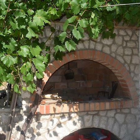 Apartment Mimi Draga Bašćanska Eksteriør billede